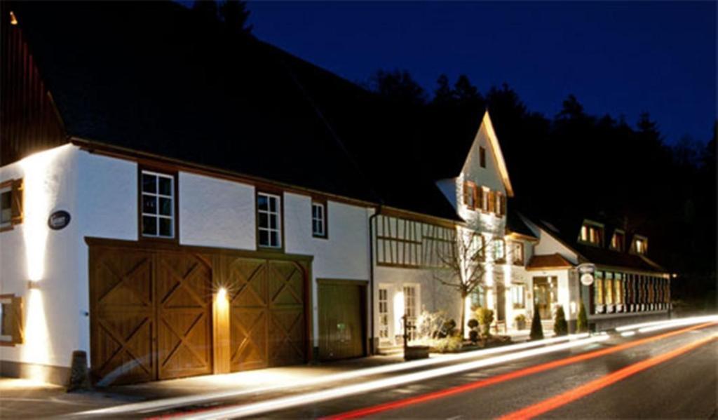 Hotel Restaurant Kaiser Glatt Екстериор снимка